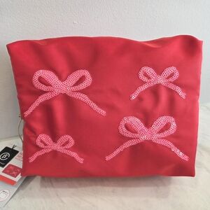 NWT LS Valentine Makeup Gift Bag